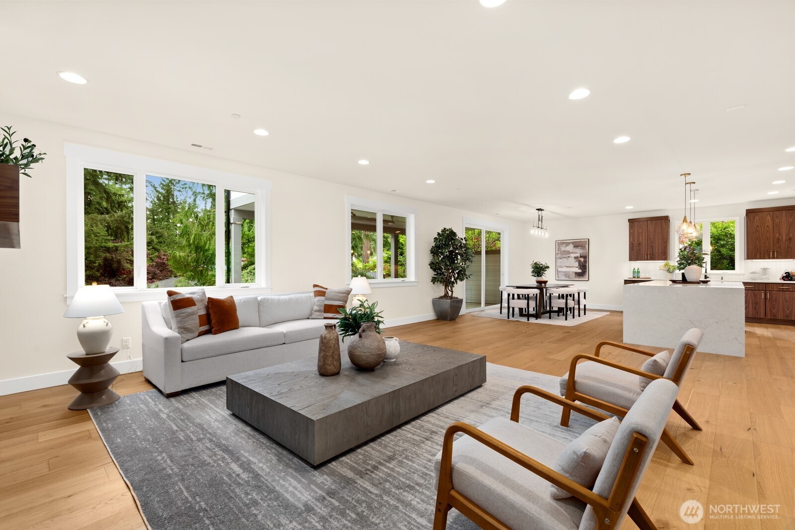 815 130th Avenue Bellevue WA 98005