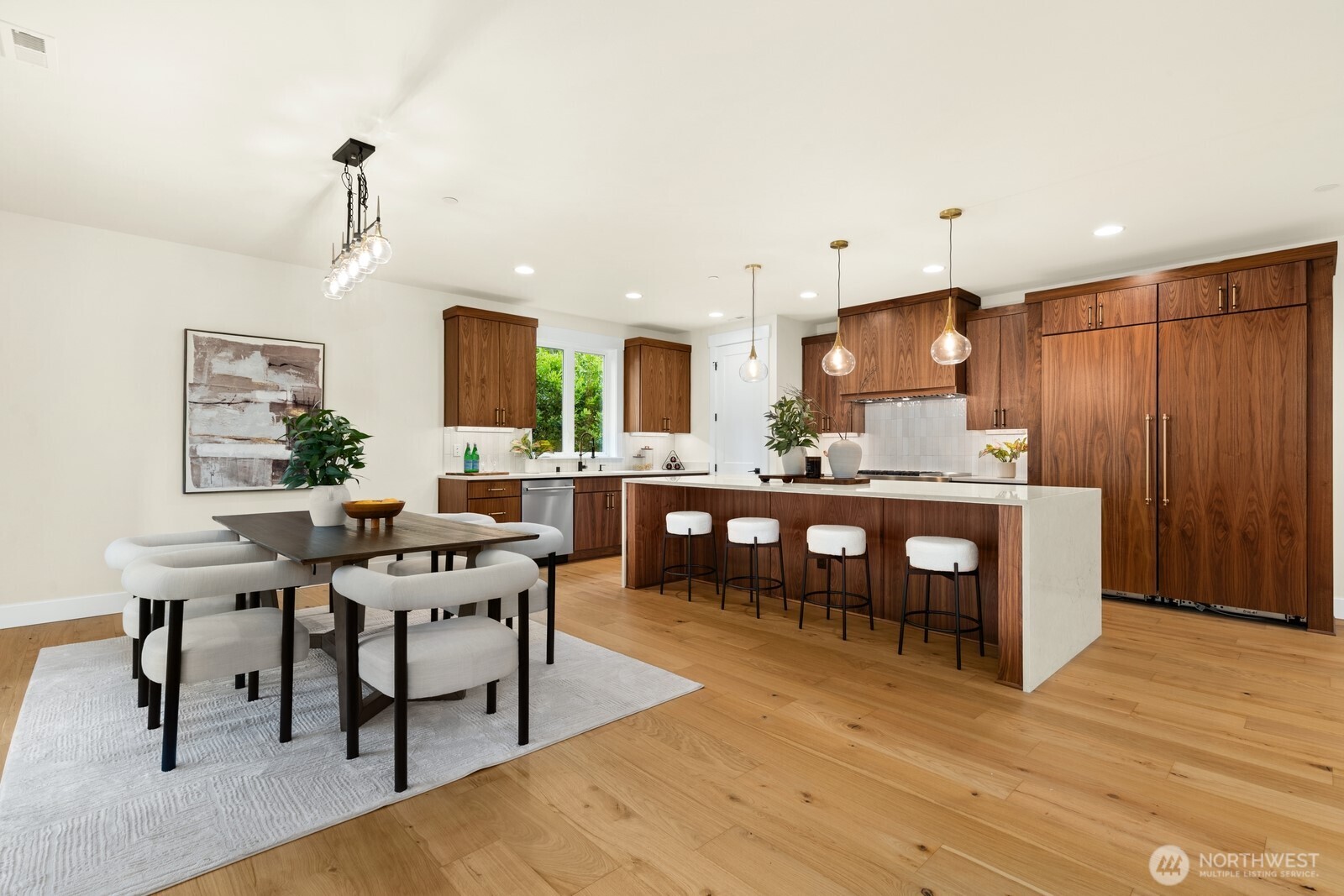 815 130th Avenue Bellevue WA 98005