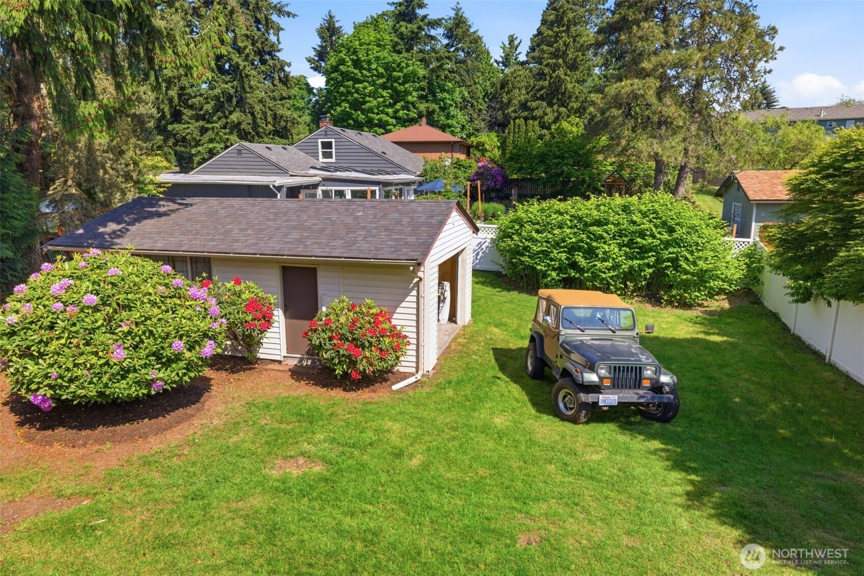 1118 SW 142nd Street Burien WA 98166