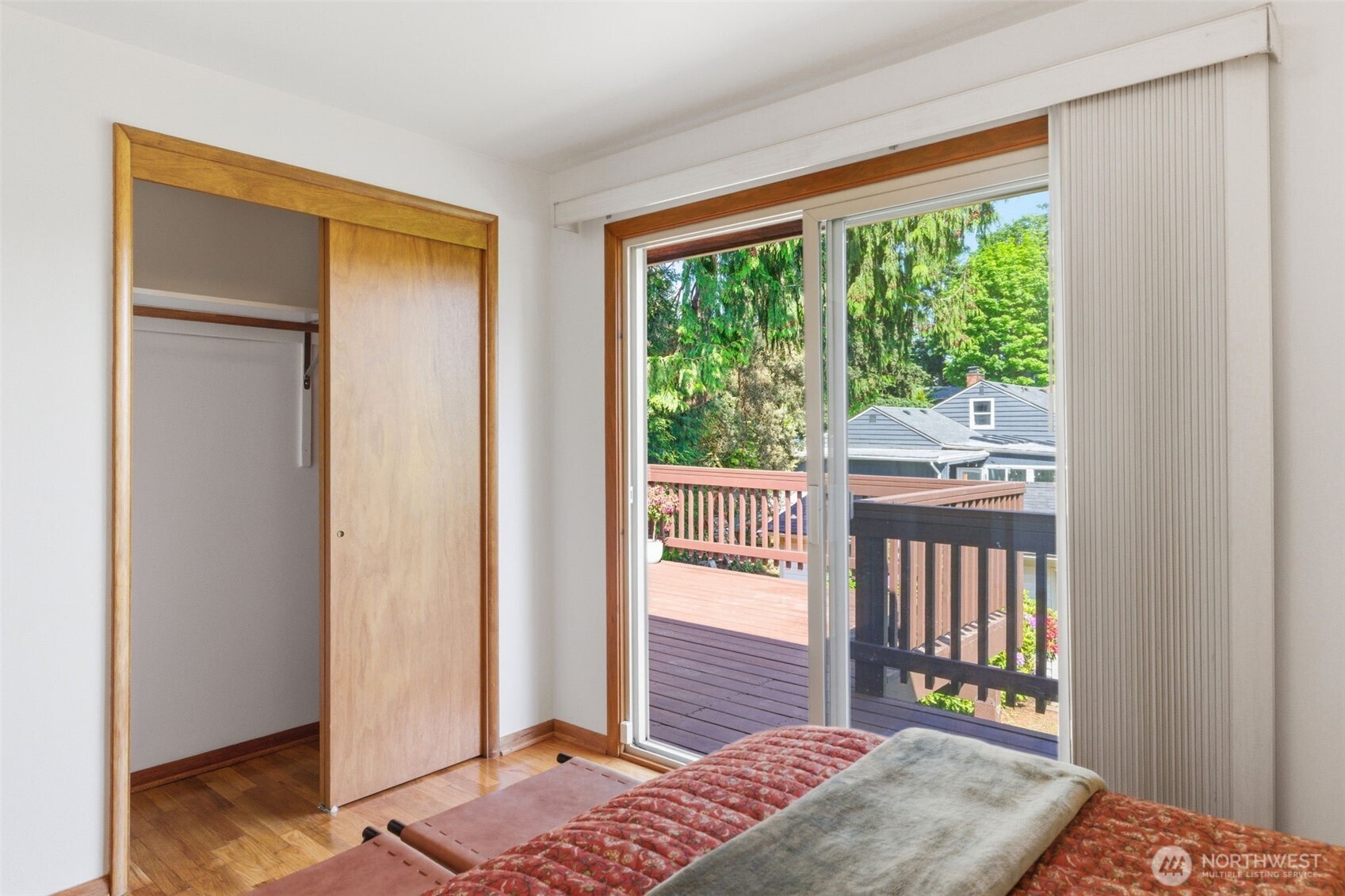 1118 SW 142nd Street Burien WA 98166