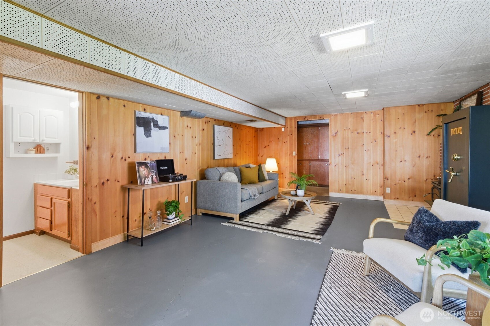1118 SW 142nd Street Burien WA 98166