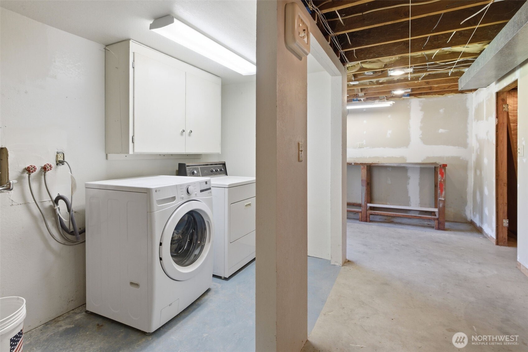 1118 SW 142nd Street Burien WA 98166