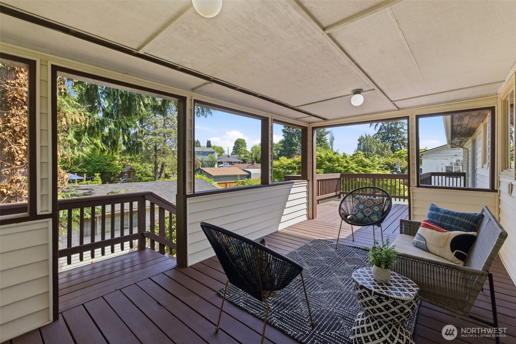 1118 SW 142nd Street Burien WA 98166