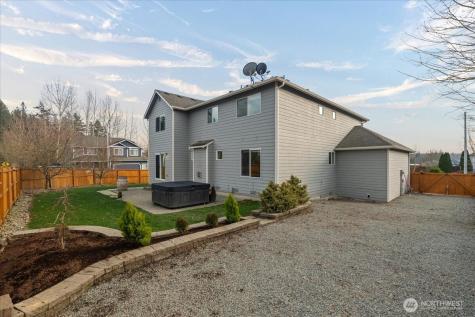 6513 281st Street NW Stanwood WA 98292