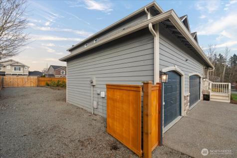 6513 281st Street NW Stanwood WA 98292