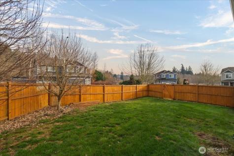 6513 281st Street NW Stanwood WA 98292