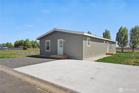2480 Basin Street SE Ephrata WA 98823