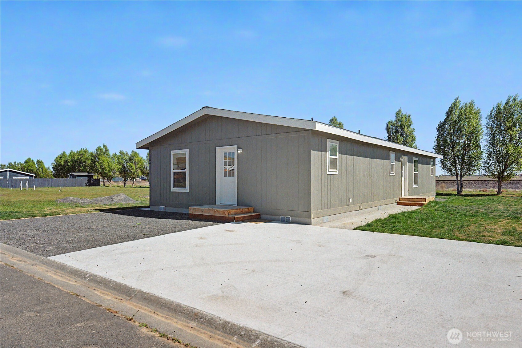 2480 Basin Street SE Ephrata WA 98823
