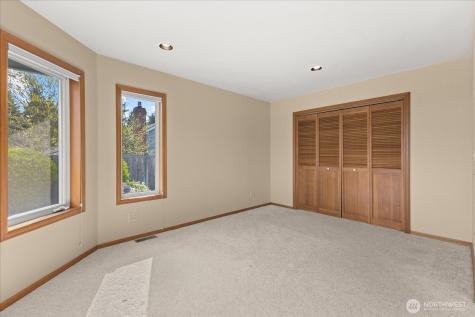 30 Chatham Place Camano Island WA 98282