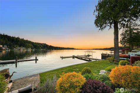 21 Strawberry Point Road Bellingham WA 98229