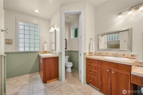21 Strawberry Point Road Bellingham WA 98229