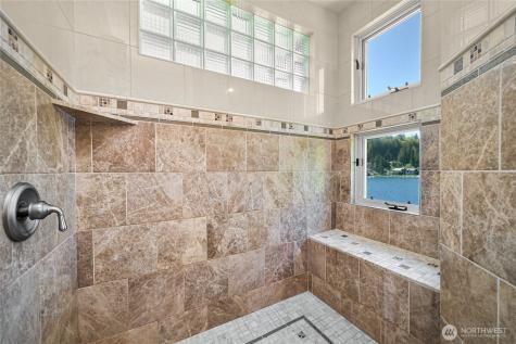 21 Strawberry Point Road Bellingham WA 98229
