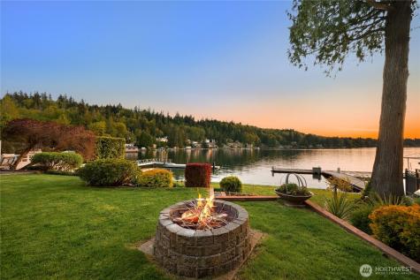 21 Strawberry Point Road Bellingham WA 98229