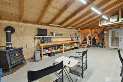 205 Makah Street Center Island WA 98221