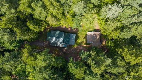 205 Makah Street Center Island WA 98221