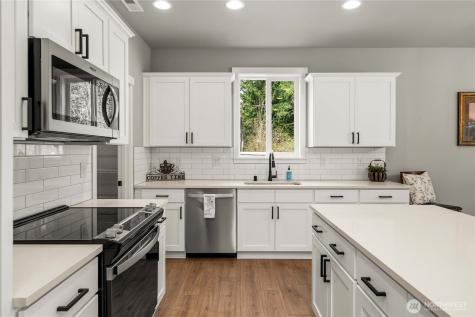 19601 95th Avenue Ct E Graham WA 98338