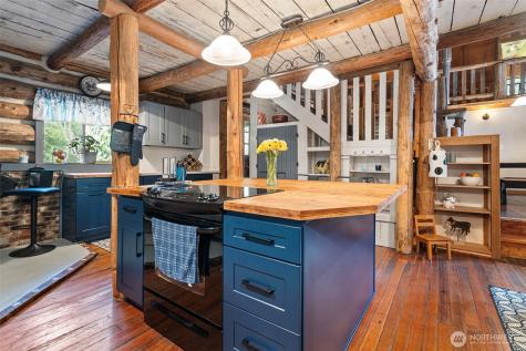 15920 Peacock Hill Avenue NW Gig Harbor WA 98332