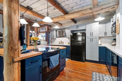 15920 Peacock Hill Avenue NW Gig Harbor WA 98332