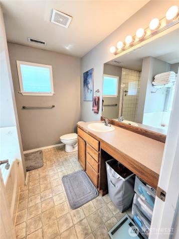 23617 243rd Place Maple Valley WA 98038