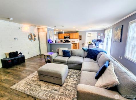 23617 243rd Place Maple Valley WA 98038