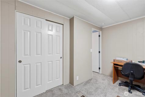 173 Riverview Drive Castle Rock WA 98611