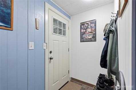 173 Riverview Drive Castle Rock WA 98611