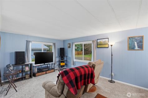 173 Riverview Drive Castle Rock WA 98611