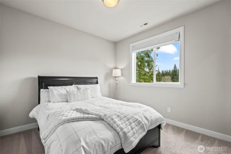 1644 211th Avenue SE Sammamish WA 98075