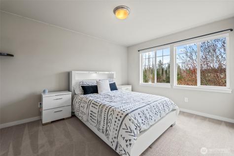 1644 211th Avenue SE Sammamish WA 98075