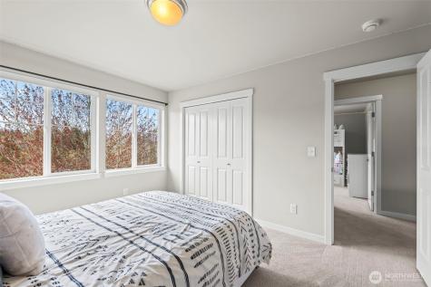 1644 211th Avenue SE Sammamish WA 98075