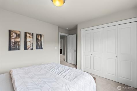 1644 211th Avenue SE Sammamish WA 98075