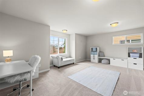 1644 211th Avenue SE Sammamish WA 98075