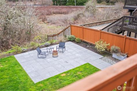 1644 211th Avenue SE Sammamish WA 98075