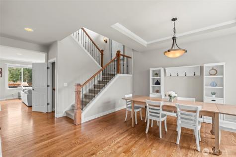 1644 211th Avenue SE Sammamish WA 98075