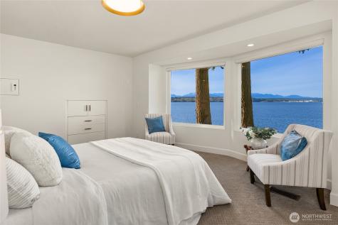 12145 Arrow Point Loop NE Bainbridge Island WA 98110