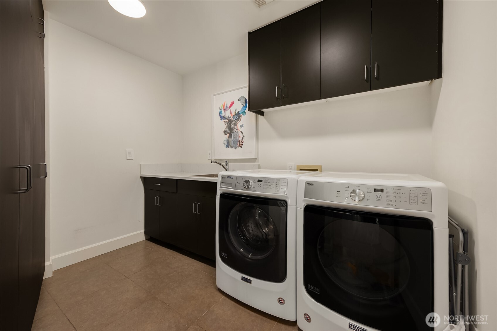 12145 Arrow Point Loop NE Bainbridge Island WA 98110