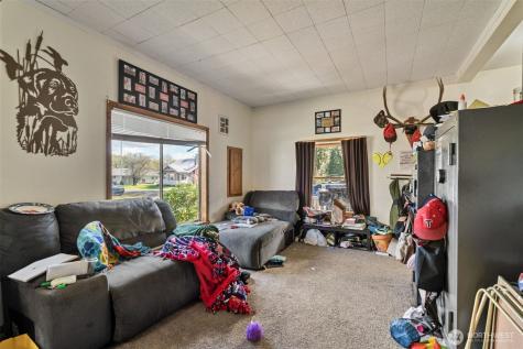 601 S 2nd Street Toledo WA 98591