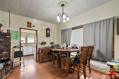 601 S 2nd Street Toledo WA 98591