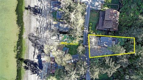 566 Sundin Drive Camano Island WA 98282