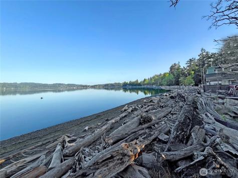 566 Sundin Drive Camano Island WA 98282