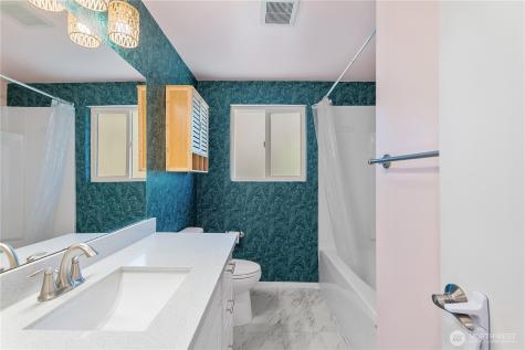 28600 SE 226th Street Maple Valley WA 98038