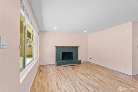 28600 SE 226th Street Maple Valley WA 98038