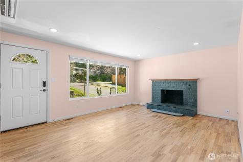 28600 SE 226th Street Maple Valley WA 98038