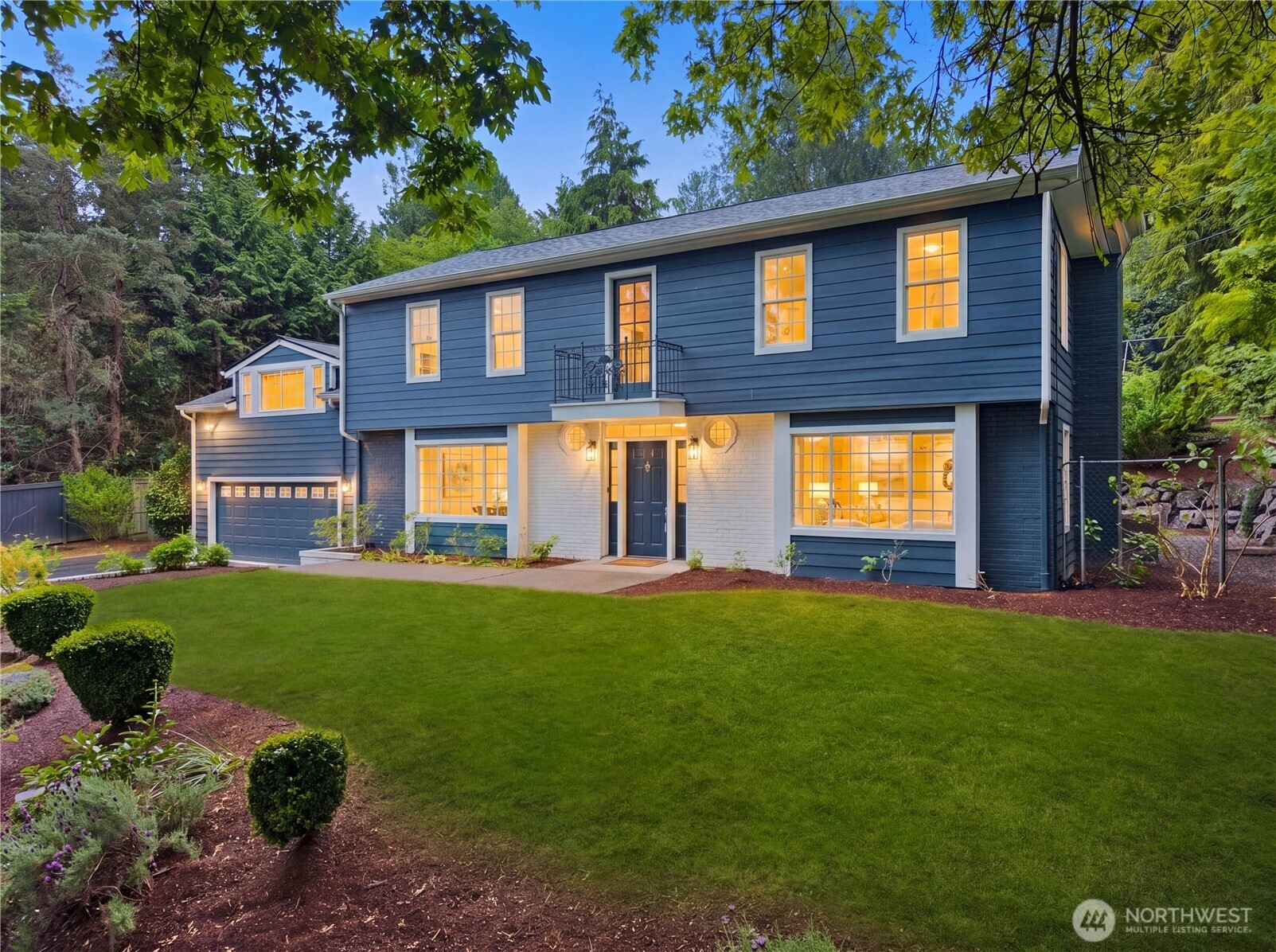 6155 93 Avenue SE Mercer Island WA 98040