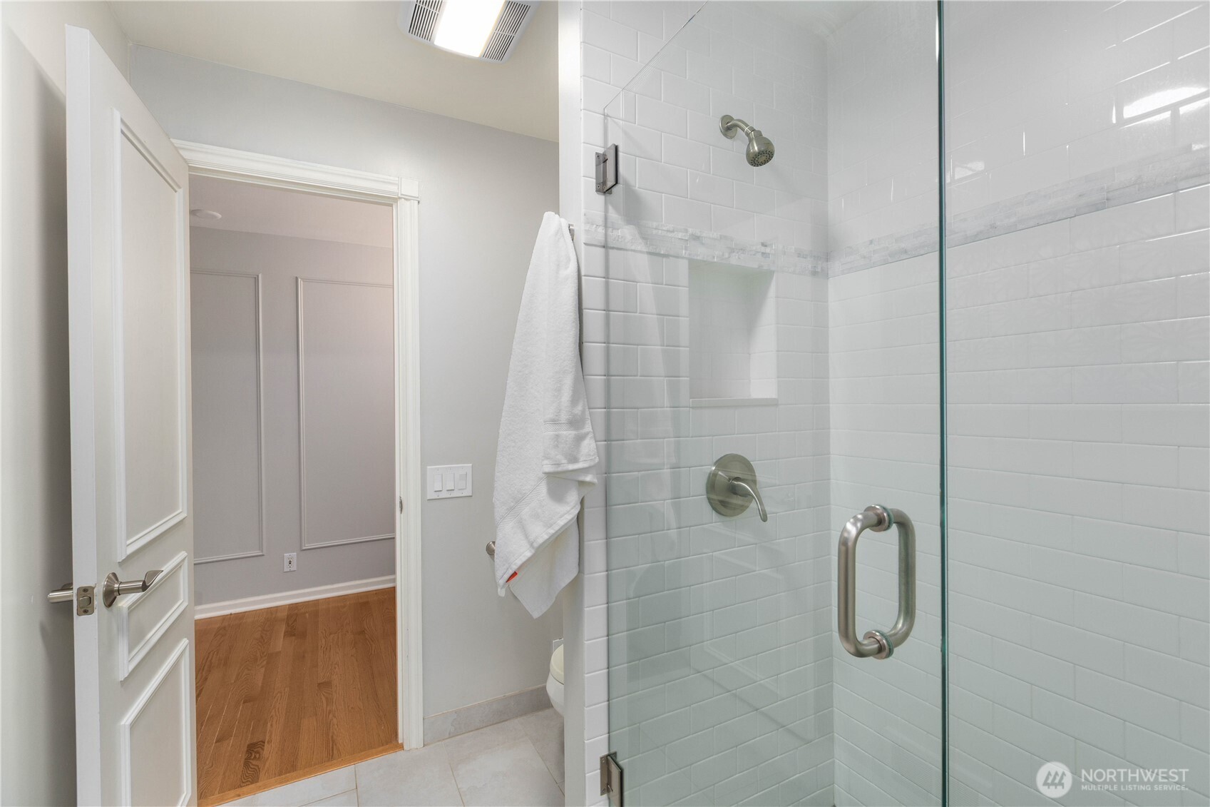 6155 93 Avenue SE Mercer Island WA 98040