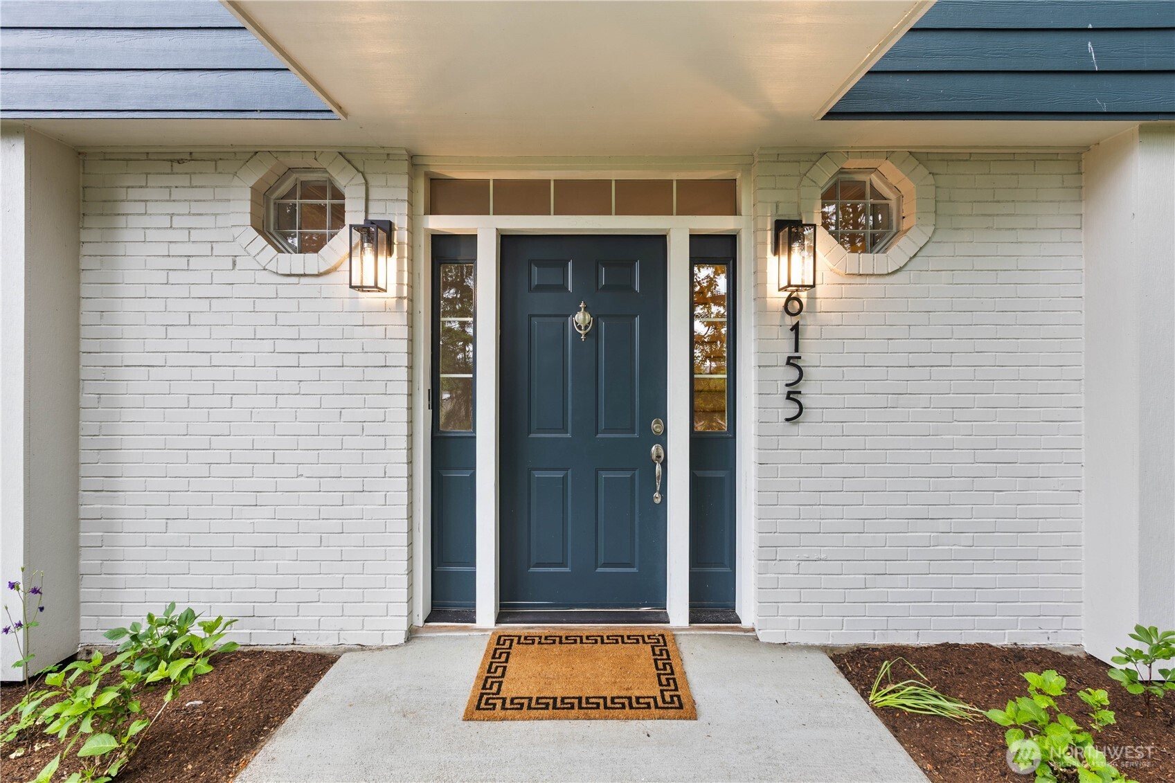 6155 93 Avenue SE Mercer Island WA 98040