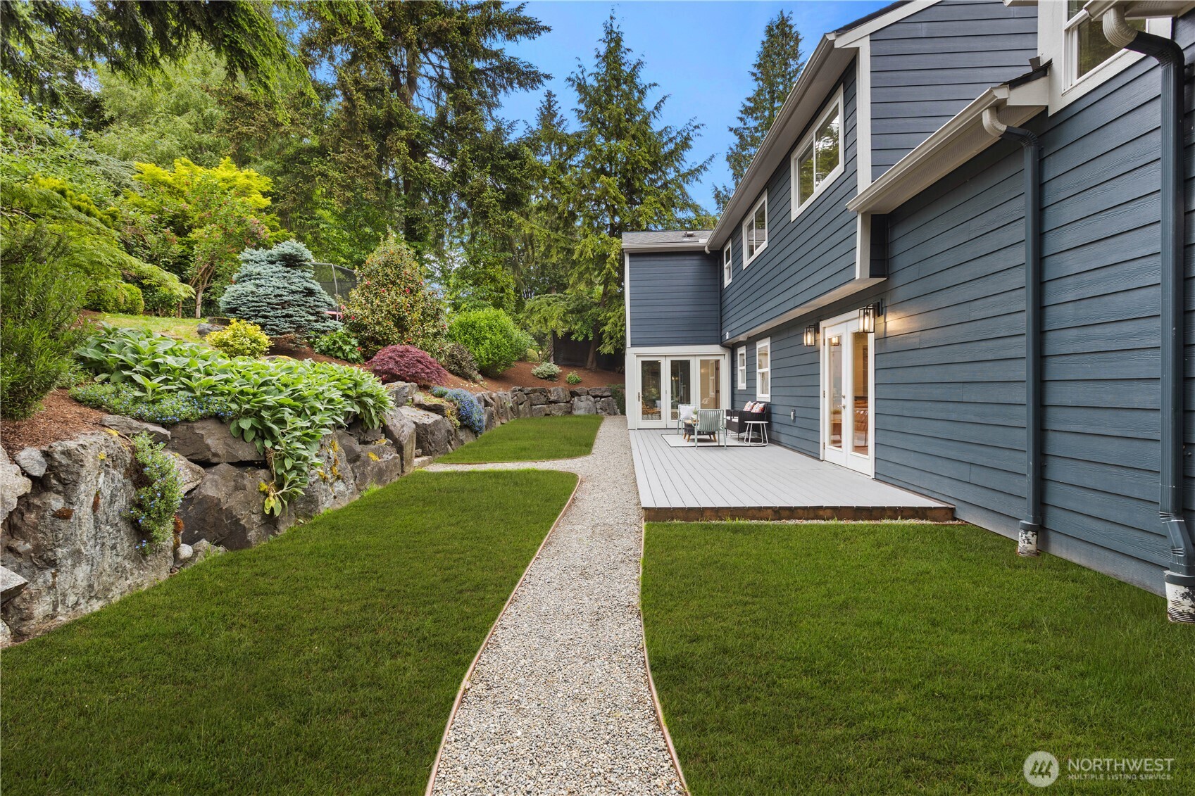 6155 93 Avenue SE Mercer Island WA 98040