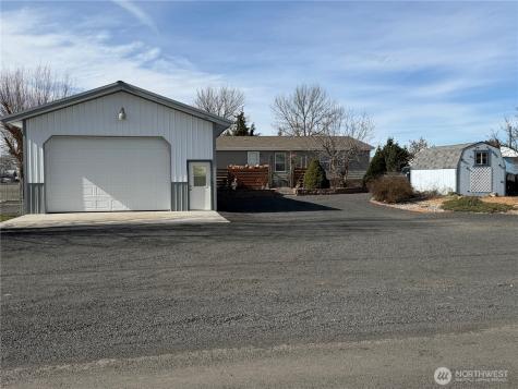 165 NE Dungan Street Creston WA 99117