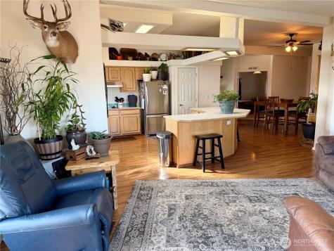 165 NE Dungan Street Creston WA 99117