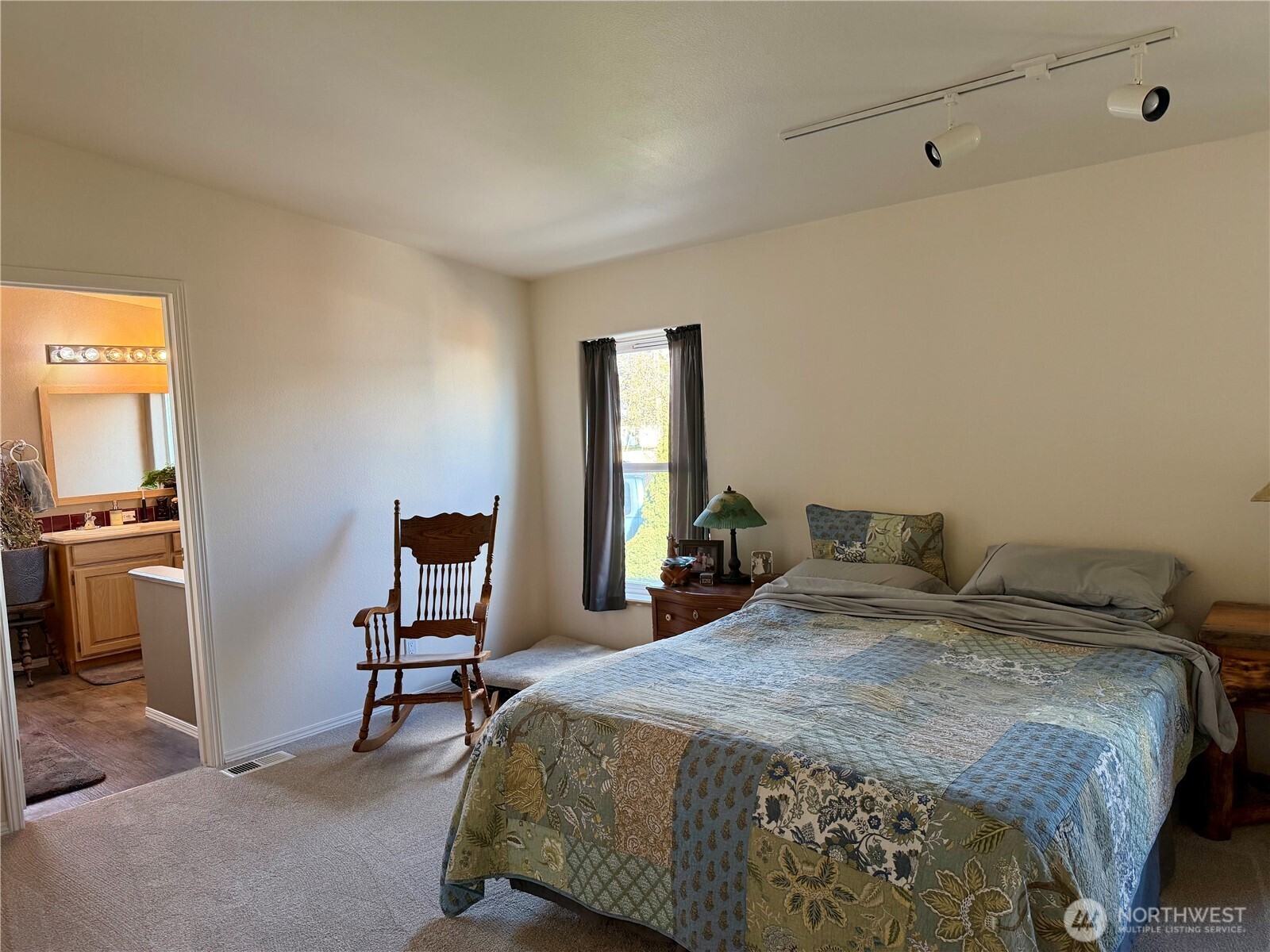 165 NE Dungan Street Creston WA 99117